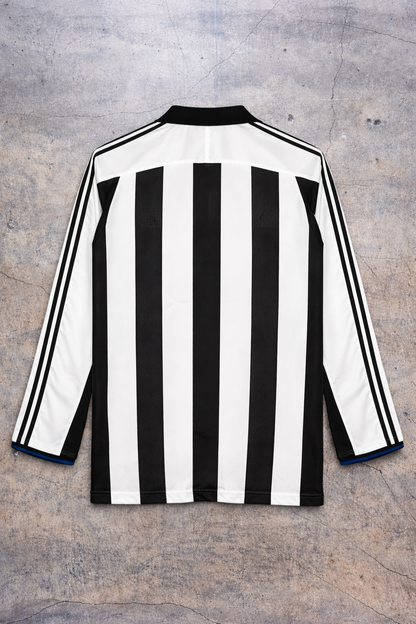 Newcastle United 2003/05 Home Shirt